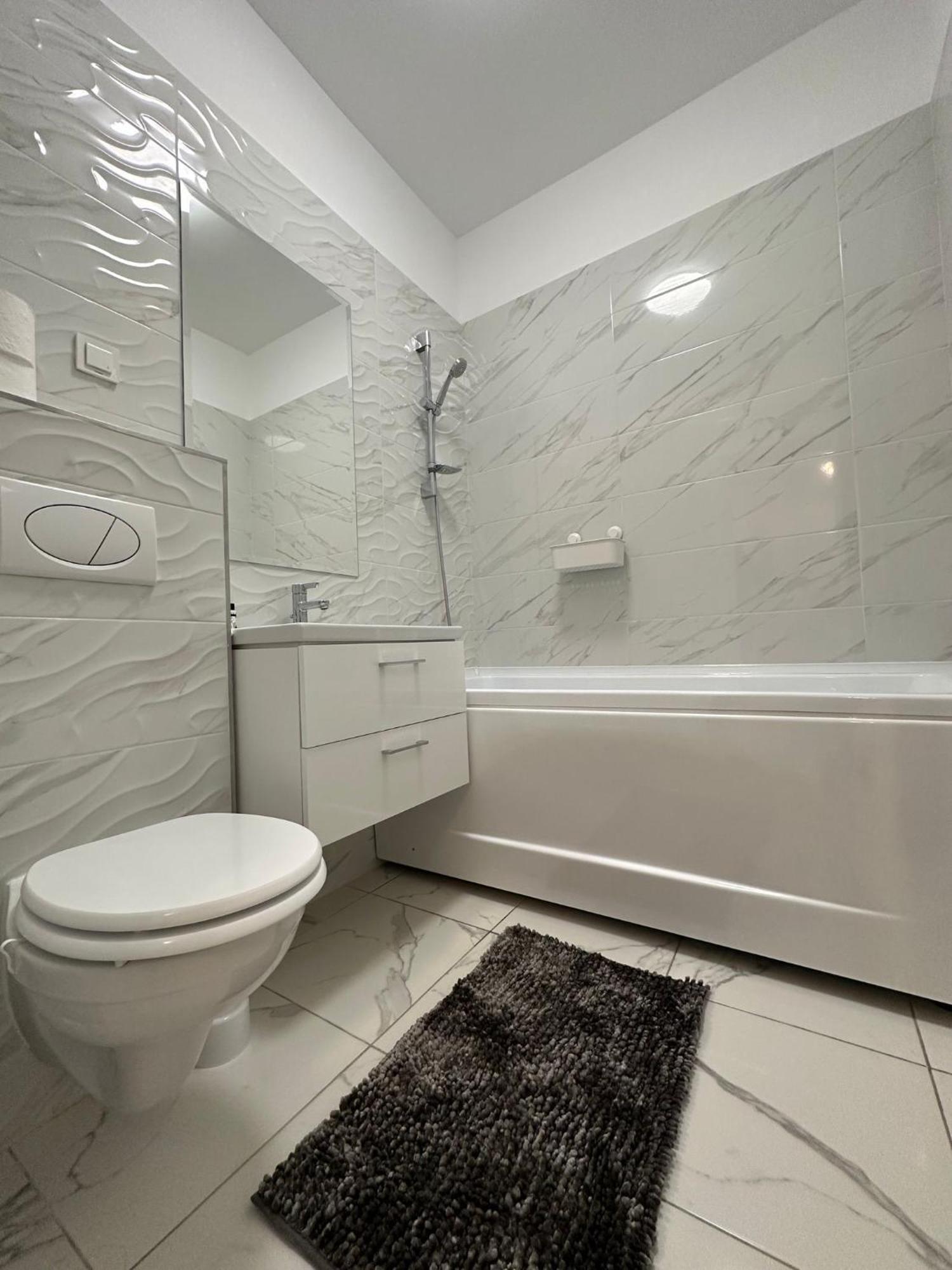Nice Home For Your Family Iasi Exterior photo
